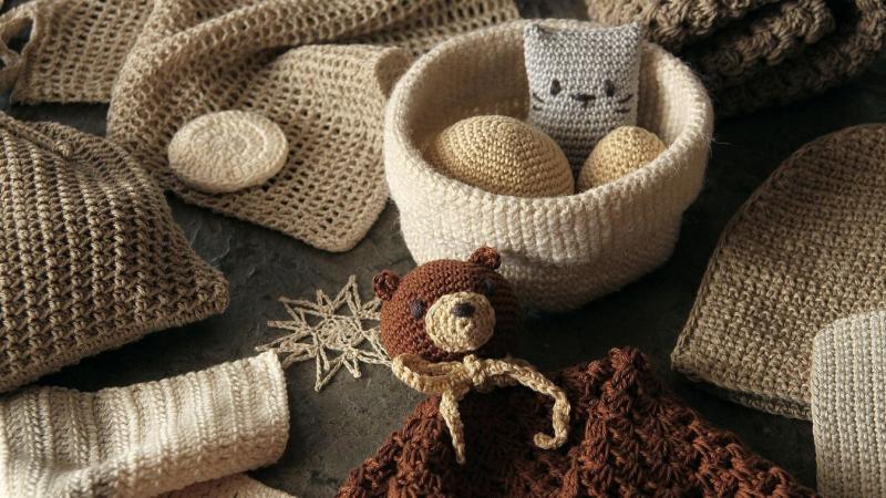 Indul a Baba-Mama Horgolás Szakkör Szarvasgedén! Csatlakozz hozzánk, és fedezd fel a horgolás varázslatos világát, ahol a kreativitás és a közös élmények találkoznak. Legyen szó új barátságok kötéséről vagy gyönyörű baba- és mama-kiegészítők készítéséről,