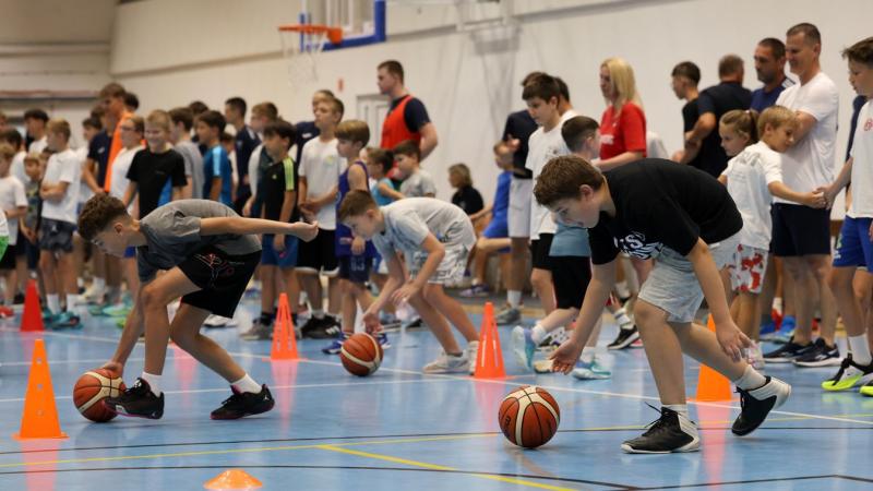 Egy új fejezet nyílt meg a kosárlabda világában.