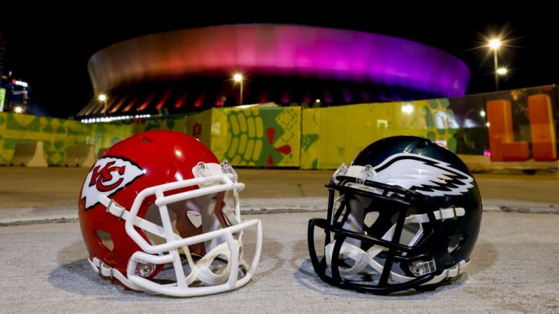 Super Bowl: Történelmet írhat a Chiefs? | 24.hu

A Super Bowl közeledtével minden szem a Kansas City Chiefs csapatára szegeződik, hiszen egy újabb történelmi győzelem küszöbén állnak. A Chiefs eddigi teljesítménye lenyűgöző, és a sportág rajongói izgatott