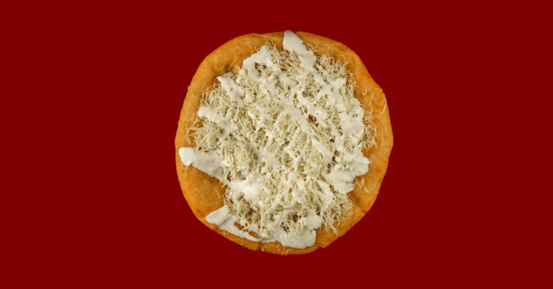 Recept: Adjon egy különleges csavart a krumplis lángos tésztájához a burgonya mellett, és garantáltan felejthetetlen ízekben lesz része!