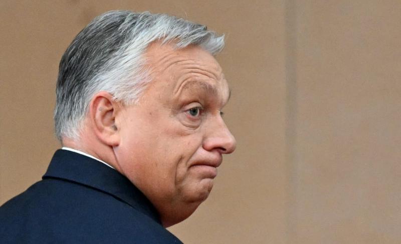 Orbán Viktor véleménye a mentelmi szavazás kapcsán: Brüsszel nyomásgyakorlása Magyar Péter ellen.
