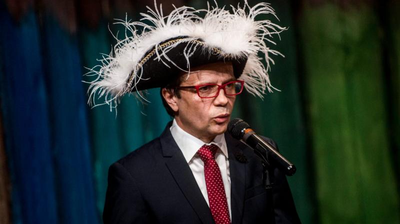 Hogyan lenne, ha kipróbálnánk egy izgalmas játékot, aminek a neve 