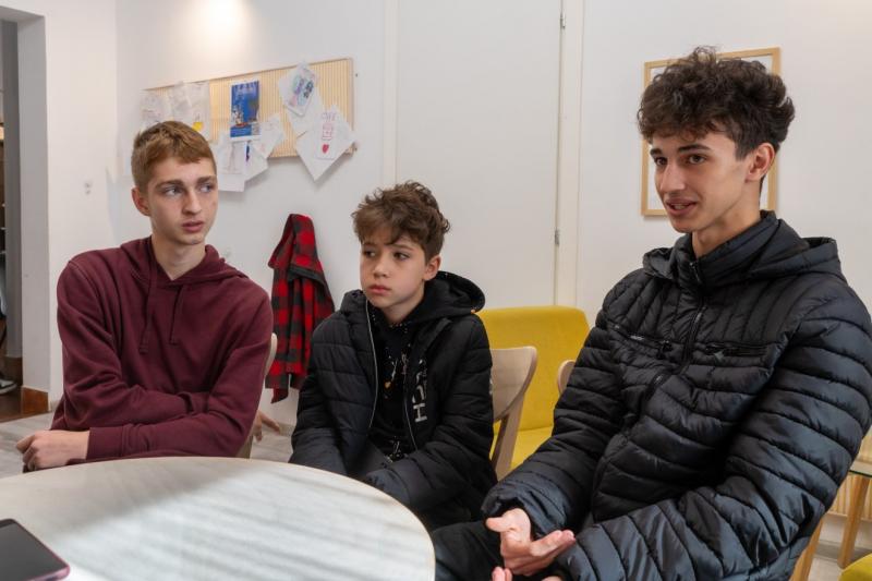 A Mihály-fiúk taekwondós kalandja a küzdelem szellemiségéről mesél | Székelyhon