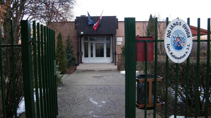 Körülbelül negyven gyermek esett áldozatul egy betegségnek egy egri óvodában.