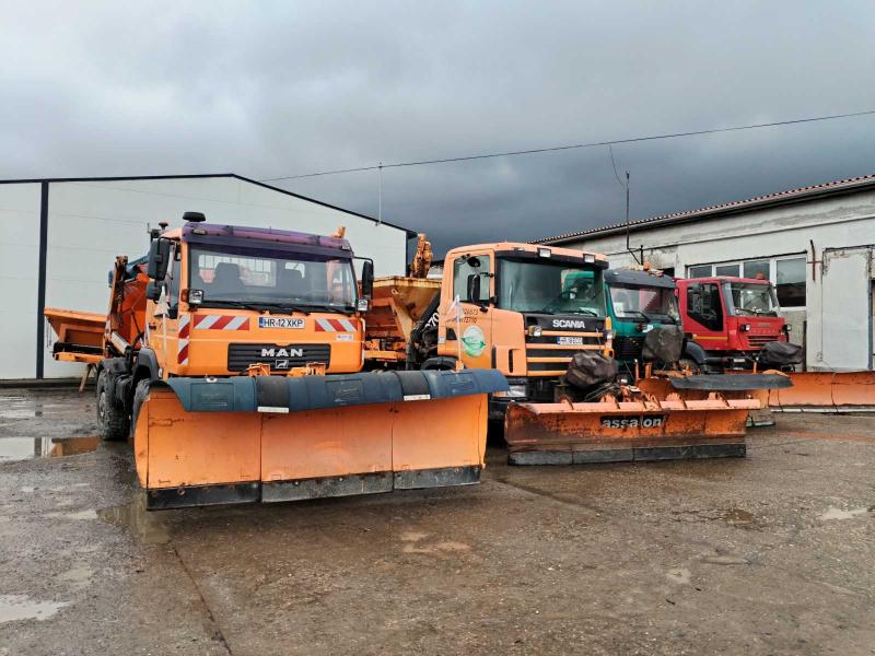 Jöhet hó, jöhet jég – Csíkszereda készen áll a téli időszak kihívásaira, az utak karbantartása már folyamatban van!